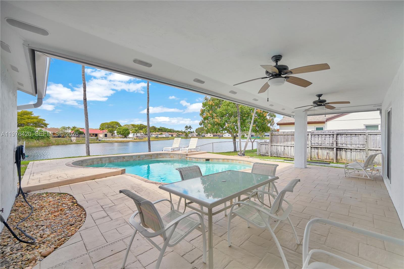 FLAMINGO GARDENS-PHASE TW - Residential Lease