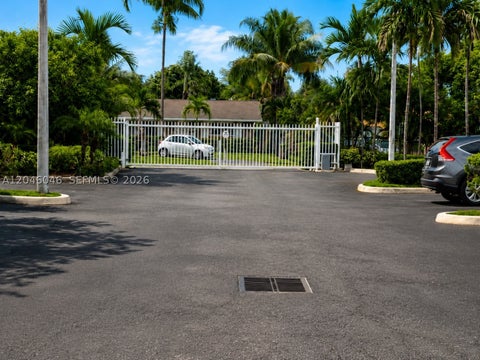 Tiny photo for 4950 Washington St #12-4, Hollywood, FL 33021 (MLS # A12046046)