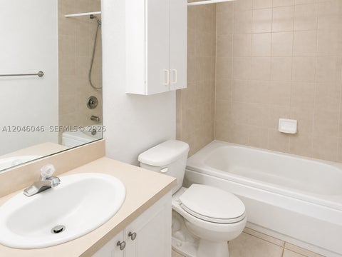 Tiny photo for 4950 Washington St #12-4, Hollywood, FL 33021 (MLS # A12046046)