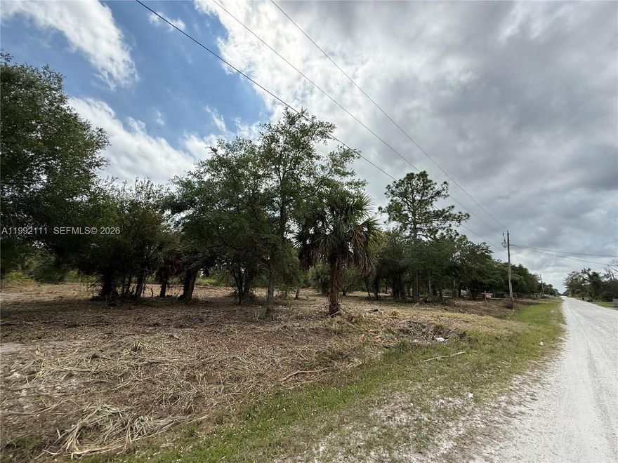 Don’t miss this chance to own 2.5 acres in Montura Ranch Estates, one of South Florida’s most sought-after rural communities for buyers who want space, freedom, and long-term value. This property already has TWO curbs done and was cleared, giving you a strong head start and making it easier to plan your next move.
Montura Ranch Estates is known for its large homesites, open space, and flexible rural lifestyle. Buyers are drawn to the area because it offers the opportunity to enjoy privacy, bring animals, and create a property that fits their needs without the congestion of city living. Whether you want to build now or hold for the future, this is the kind of land that continues to get attention.
This 2.5-acre lot gives you the flexibility to build a single-family home, place a mobile home, create a weekend retreat, or establish a private rural homestead. With this much land, you also have room for farm animals, gardening, storage, outdoor recreation, and more. It is ideal for buyers looking for a peaceful setting with practical use and investment upside.
Located in Montura Ranch Estates near Clewiston, this community is popular for its country atmosphere, wide-open land, and growing demand from buyers across South Florida. It offers a rare combination of affordability, usable acreage, and lifestyle freedom that is becoming harder to find.

We can sell it individually as well