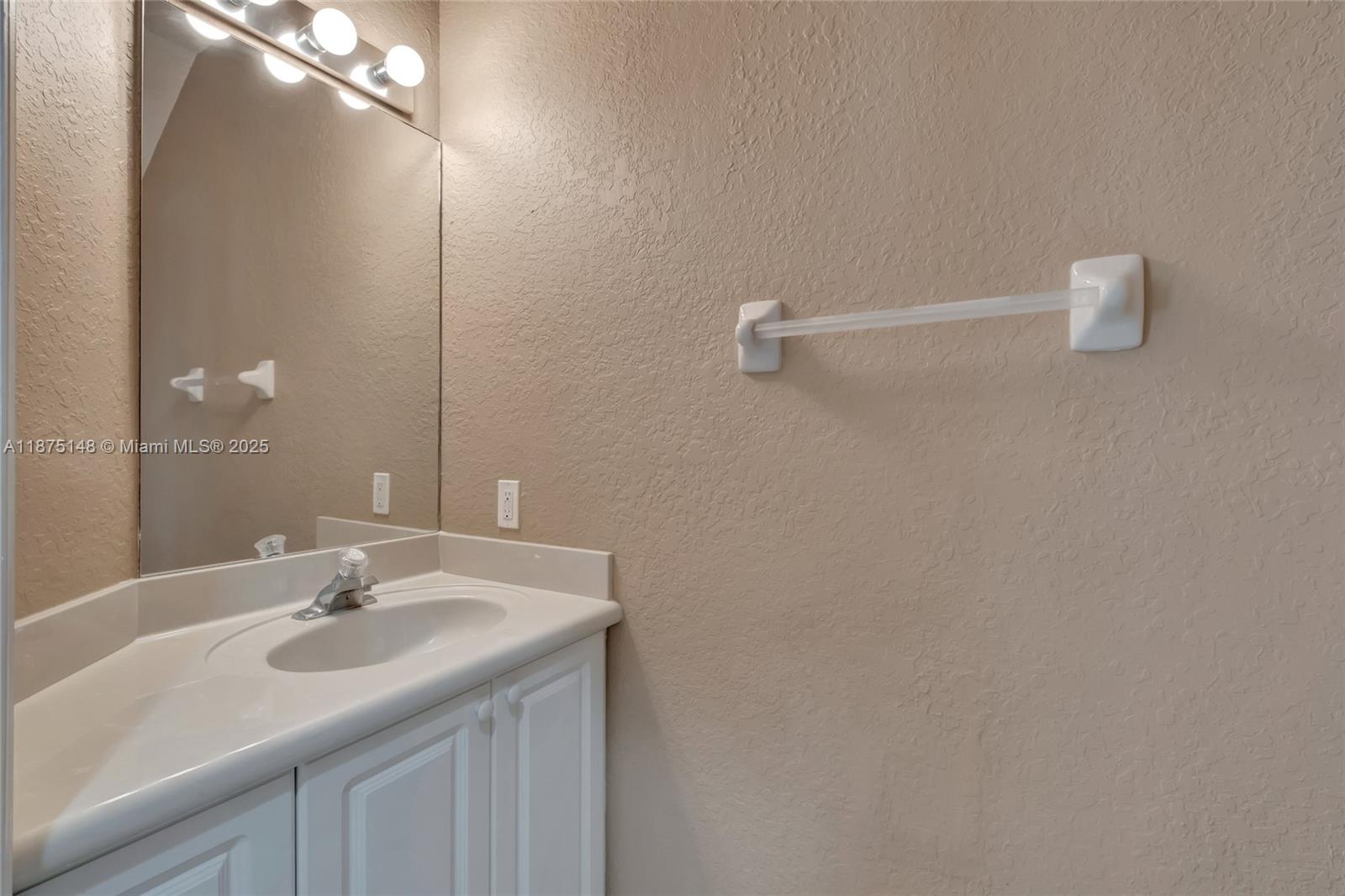 ERICA GARDENS - Residential Lease