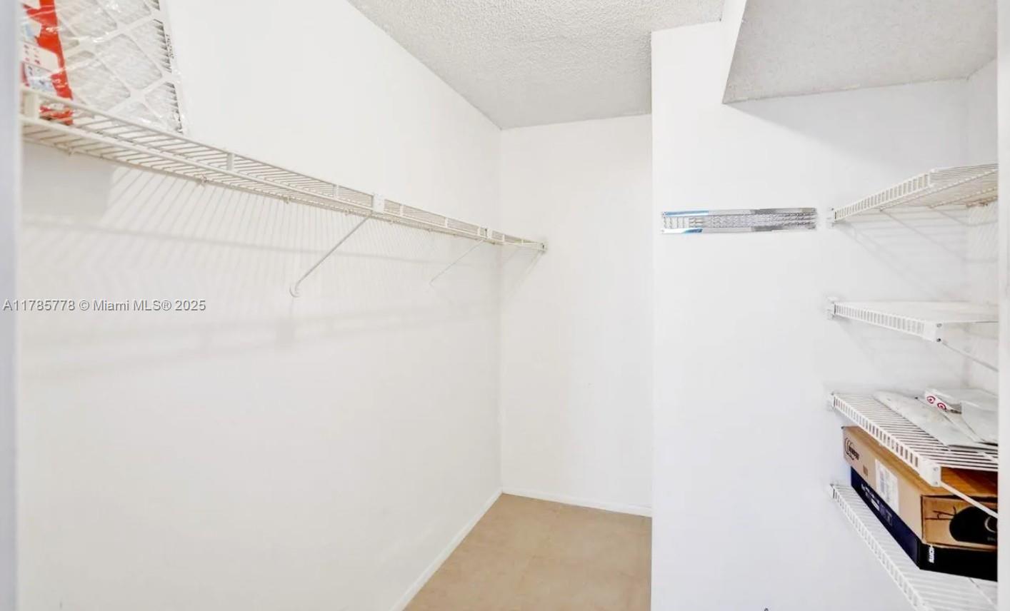 SILVER THATCH ATLANTIC PL - Residential Lease