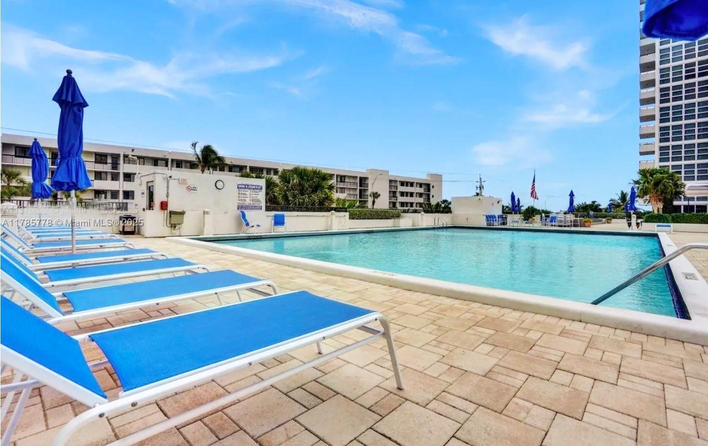 SILVER THATCH ATLANTIC PL - Residential Lease