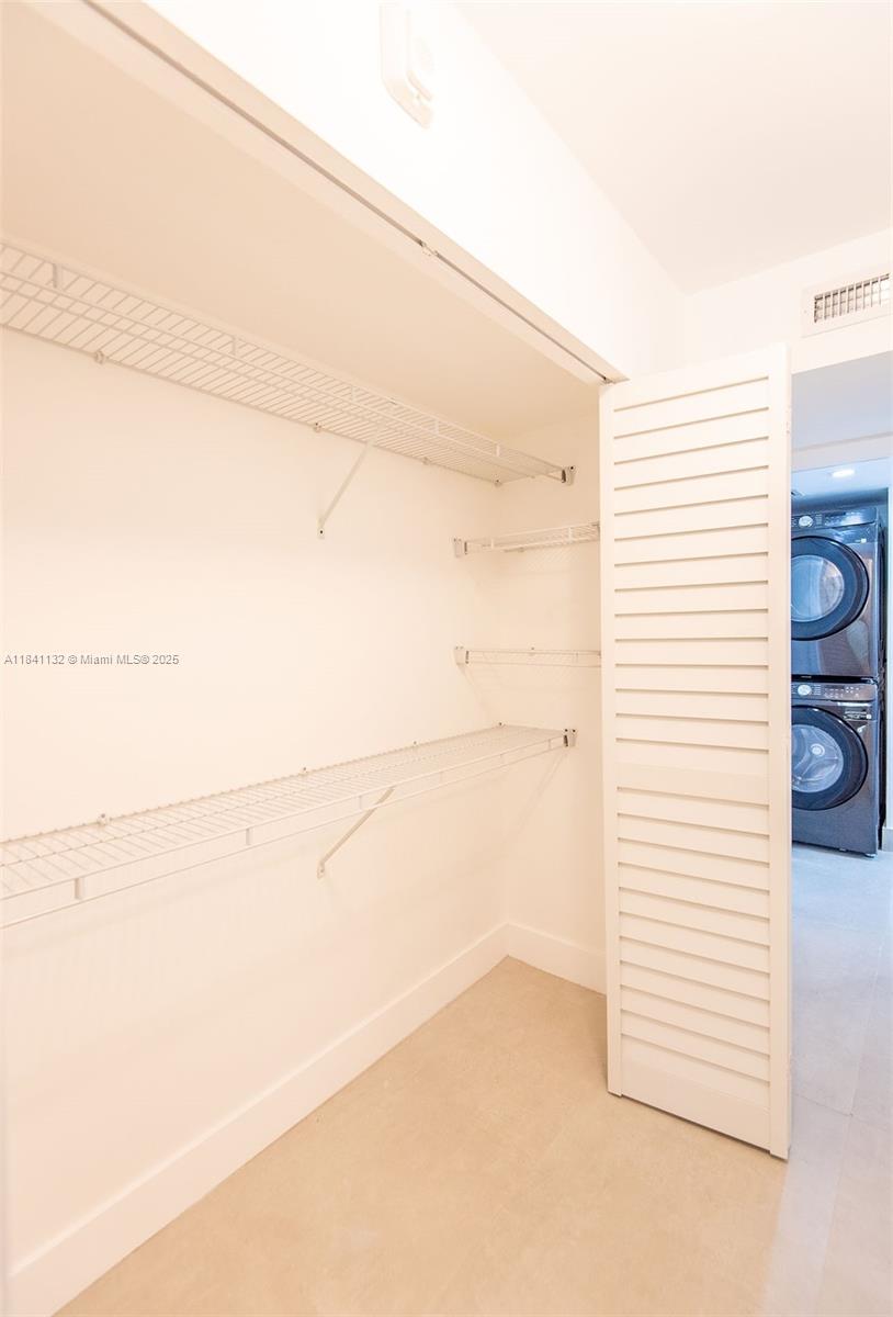 JADE WINDS GROUP-DAISY GA - Residential Lease