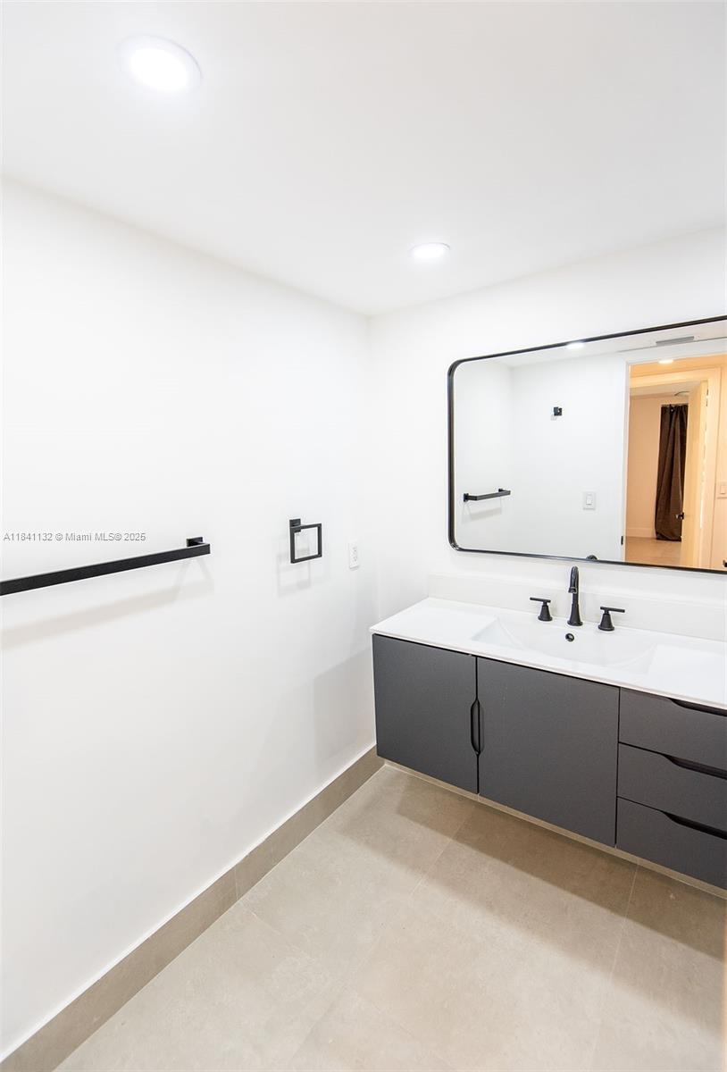 JADE WINDS GROUP-DAISY GA - Residential Lease