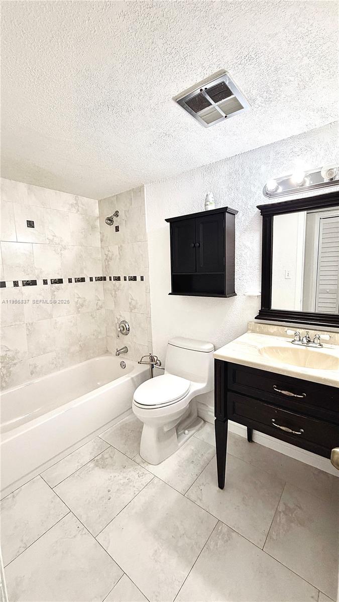 RO-MONT SOUTH CONDO J - Residential