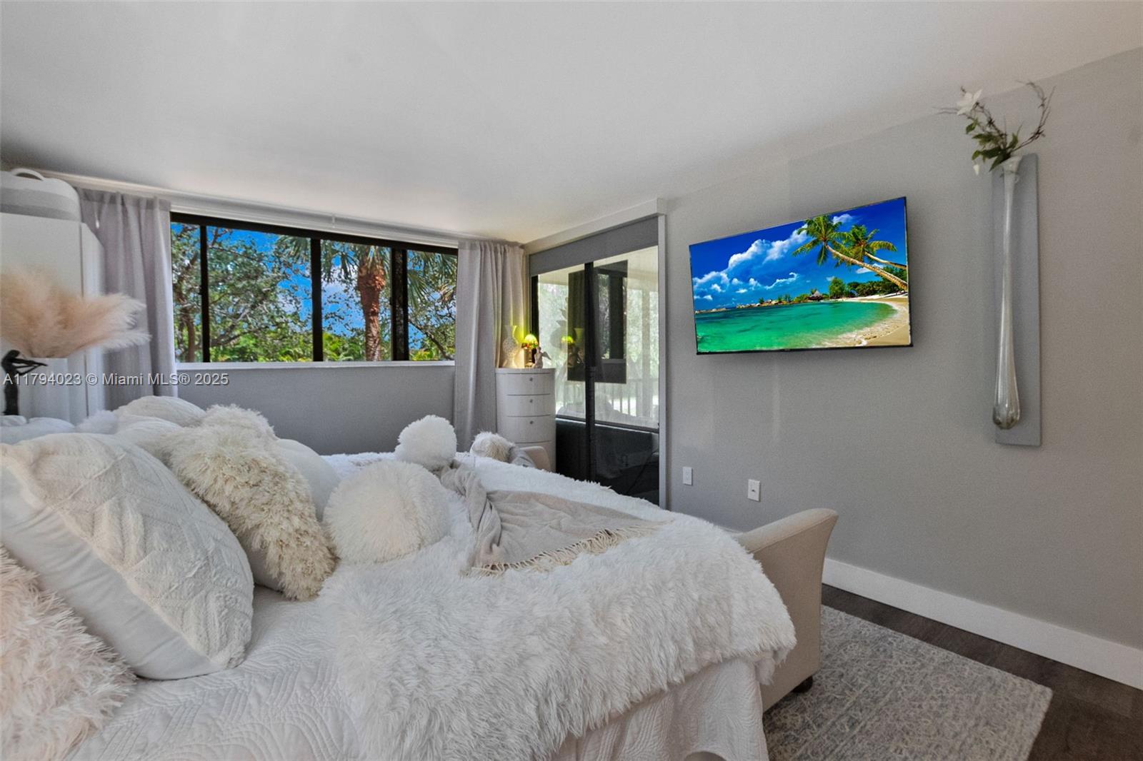DORAL OAKS CONDO #1 - Residential