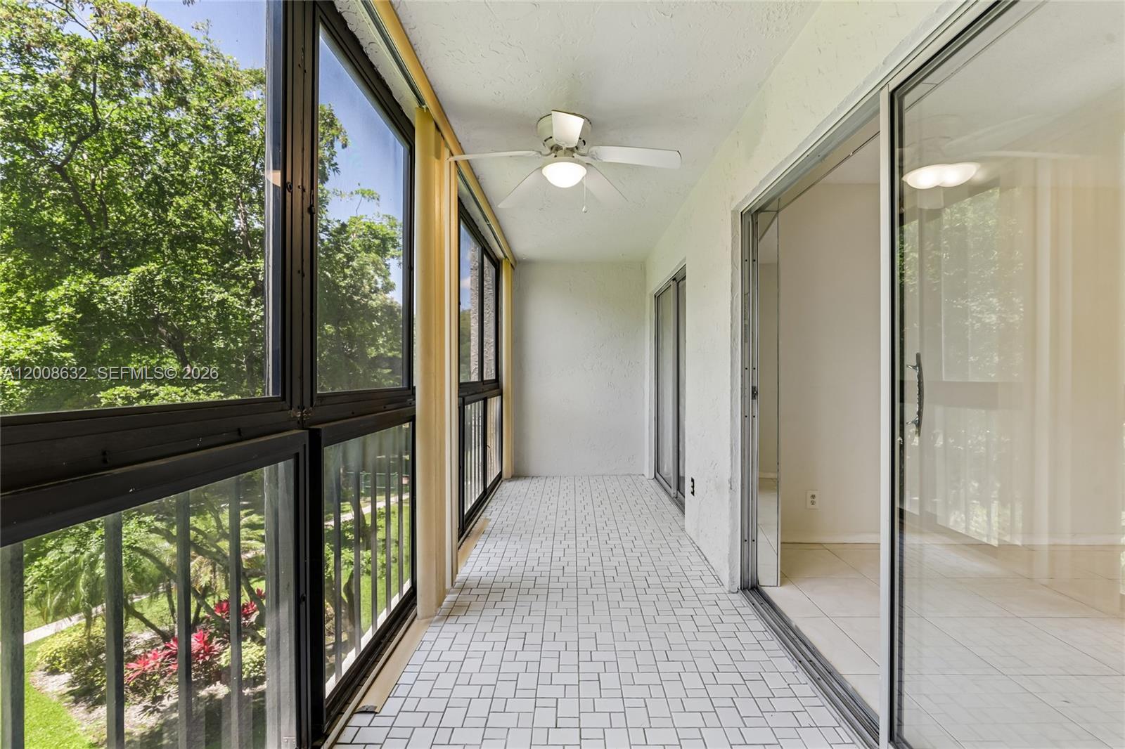 GREENS OF INVERRARY PHASE - Residential