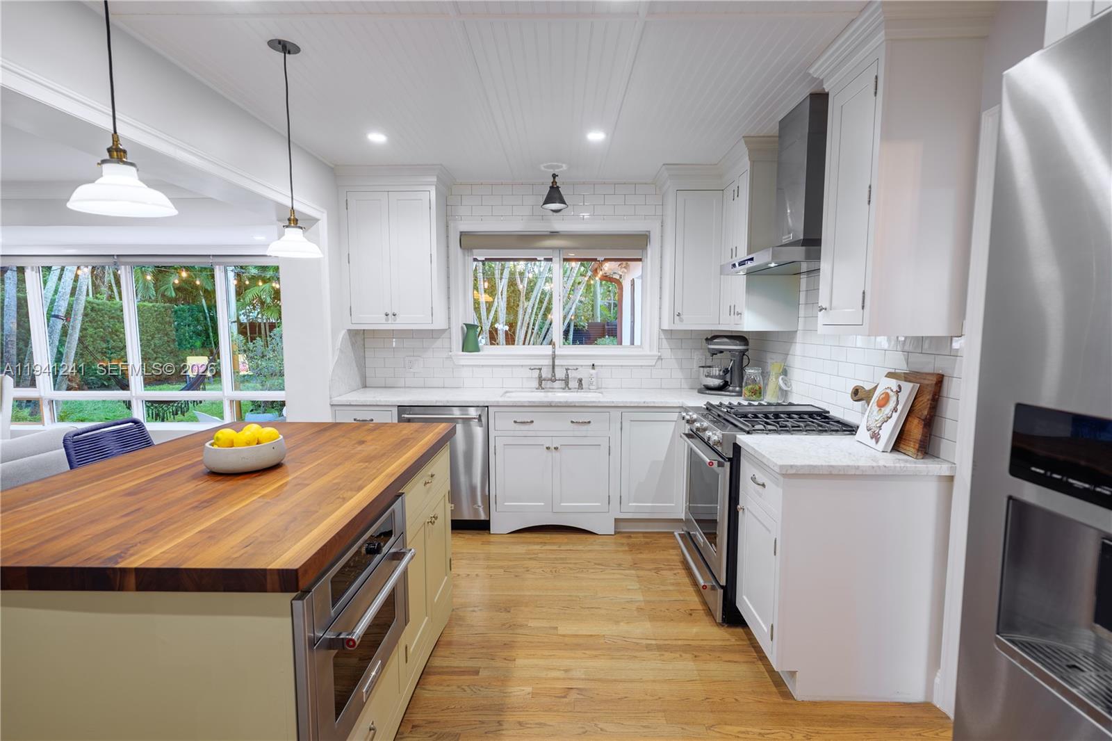 MIAMI SHORES SEC 1 AMD - Residential