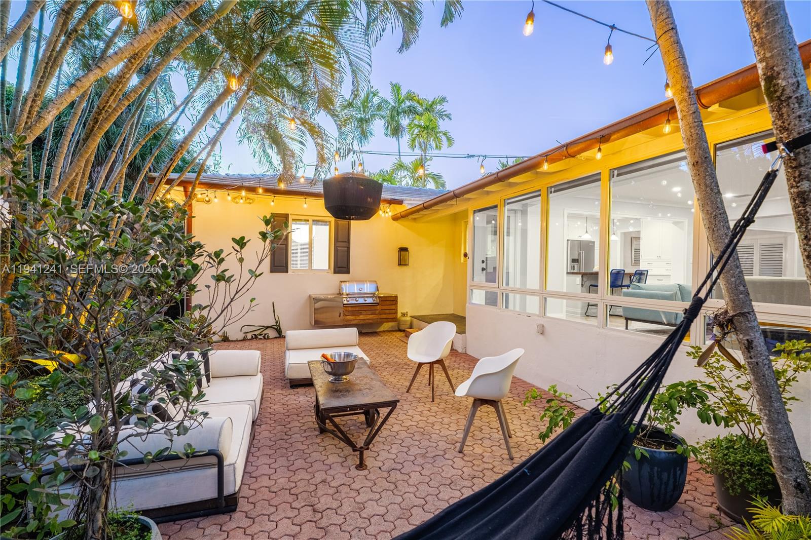 MIAMI SHORES SEC 1 AMD - Residential