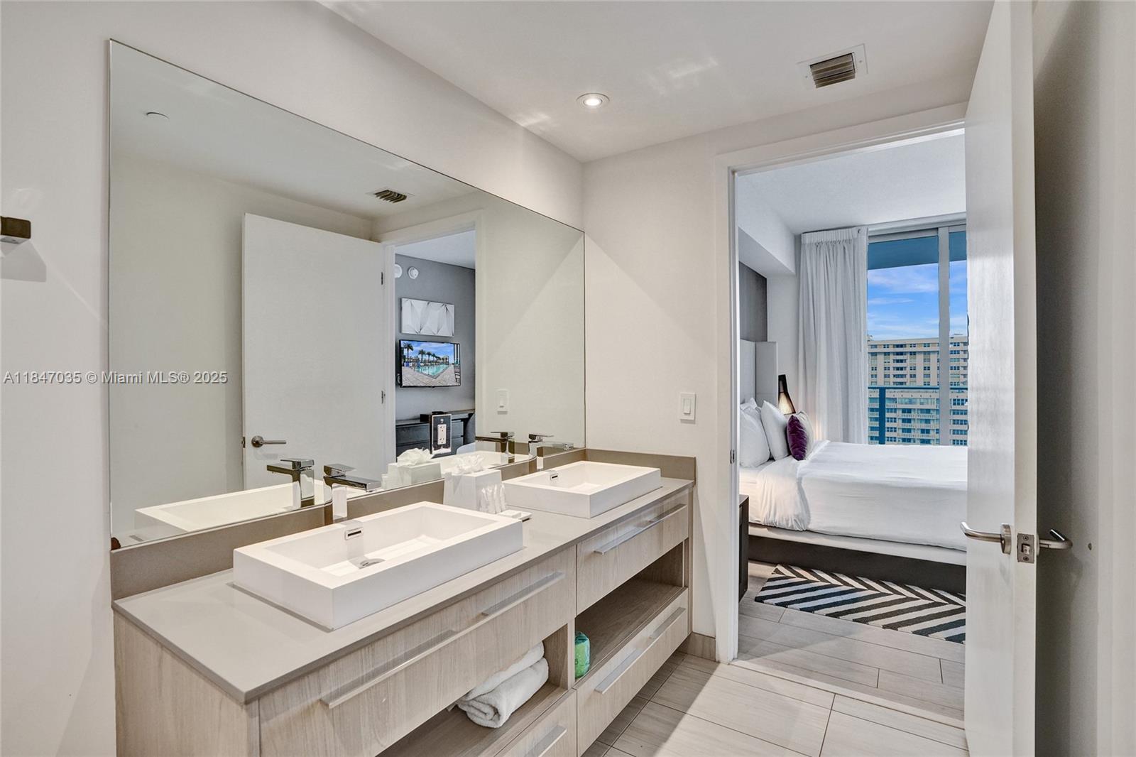 4010 SOUTH OCEAN CONDO - Residential