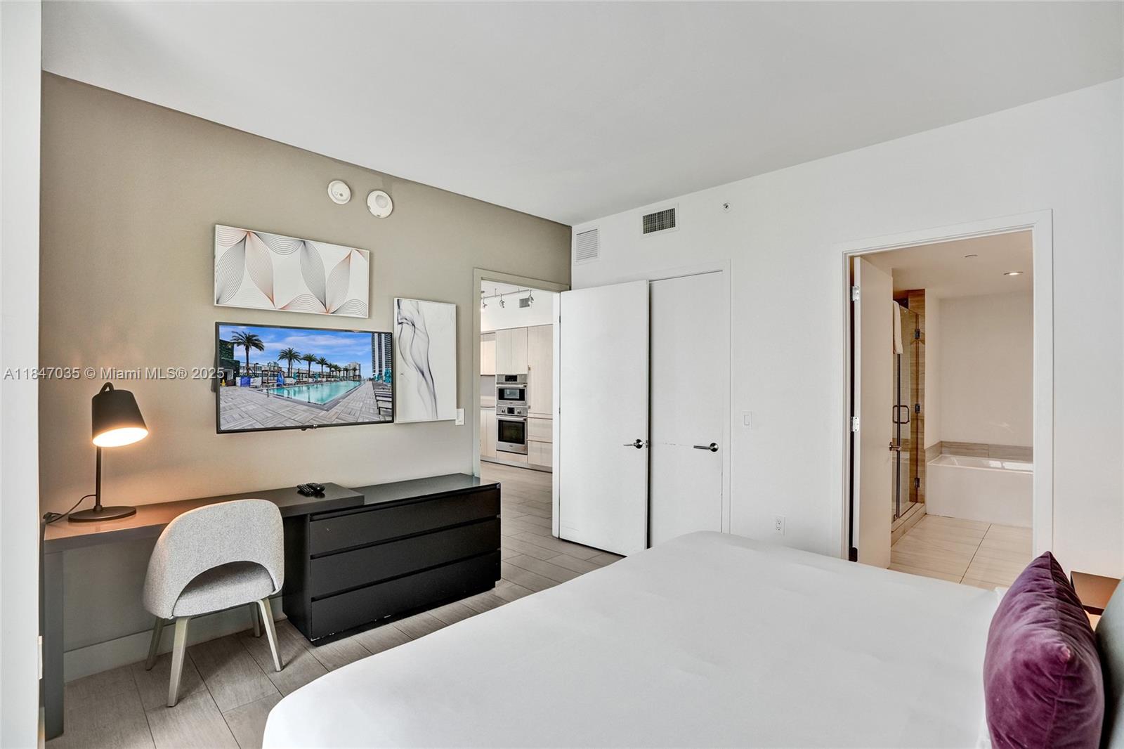 4010 SOUTH OCEAN CONDO - Residential