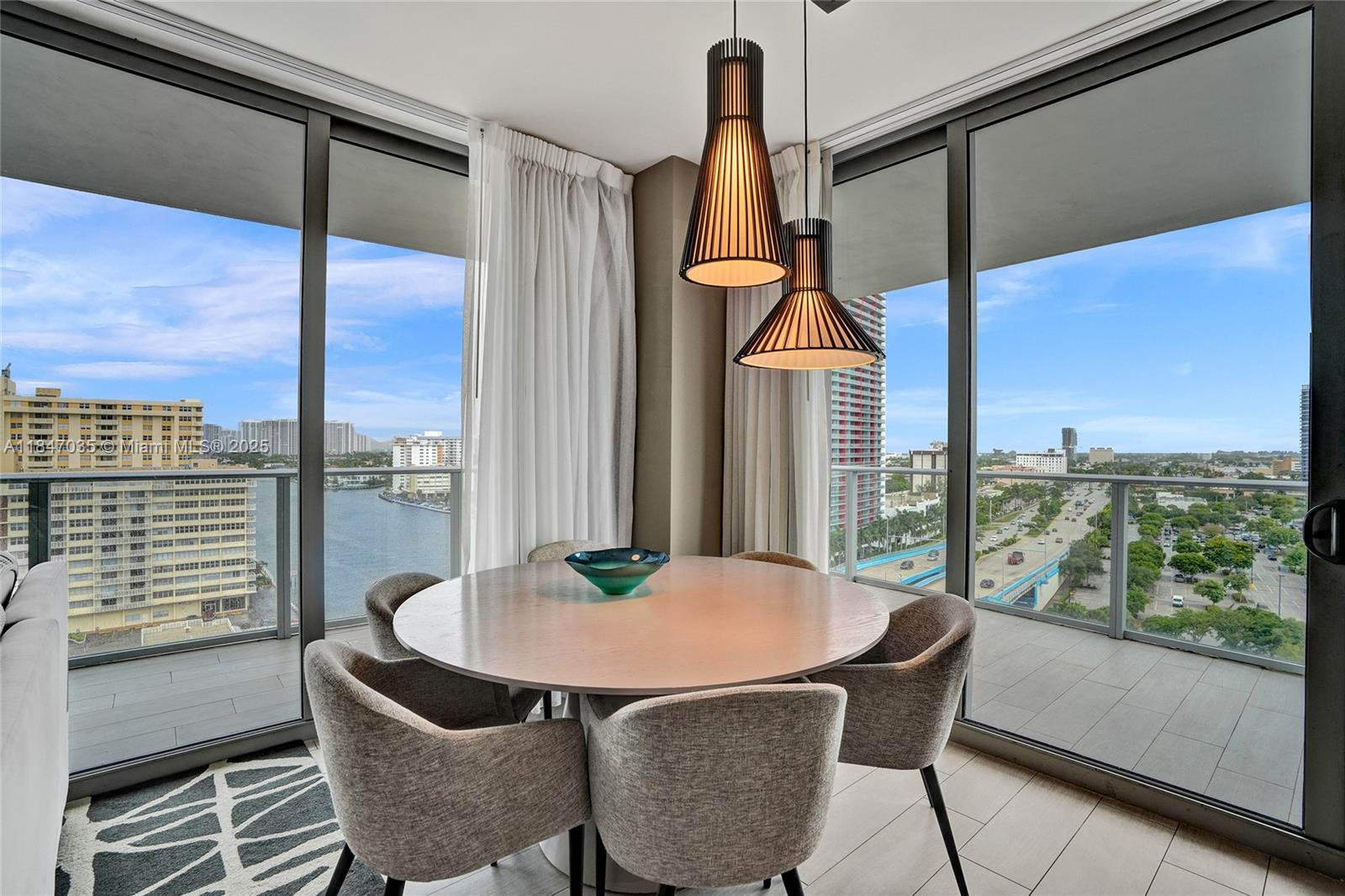 4010 S Ocean Dr R908