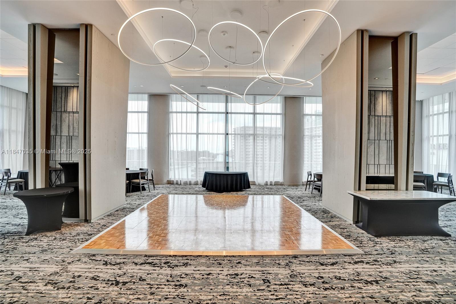 4010 SOUTH OCEAN CONDO - Residential