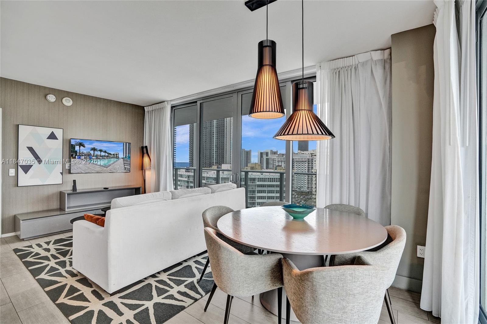 4010 S Ocean Dr R908