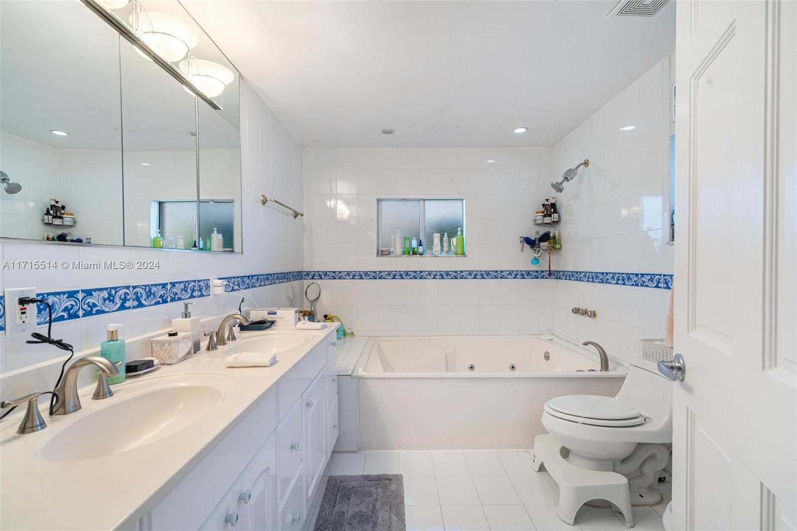 BAY HARBOR ISLAND - Residential