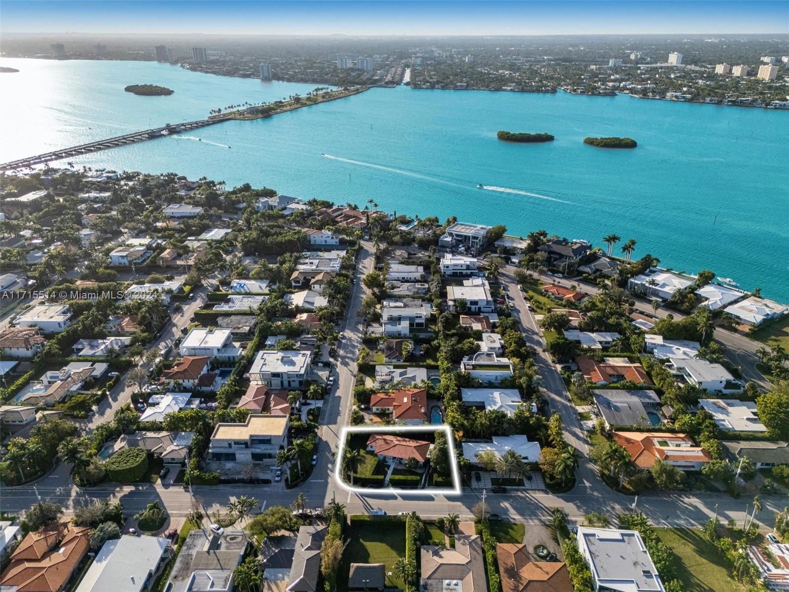 BAY HARBOR ISLAND - Residential