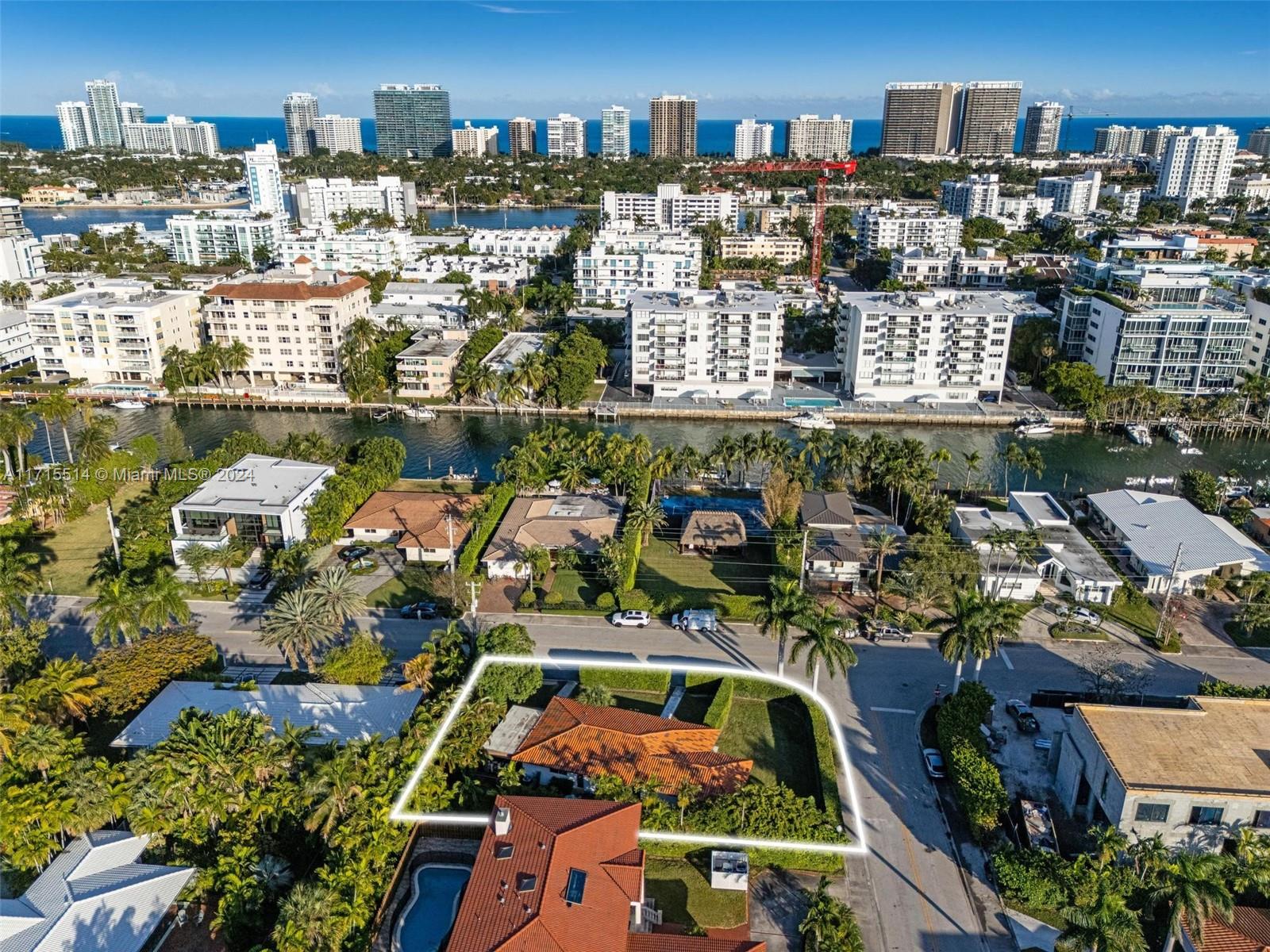 BAY HARBOR ISLAND - Residential