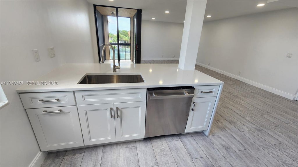 Photo of 750 Egret Cir #6401, Delray Beach, FL 33444 (MLS # A11939375)