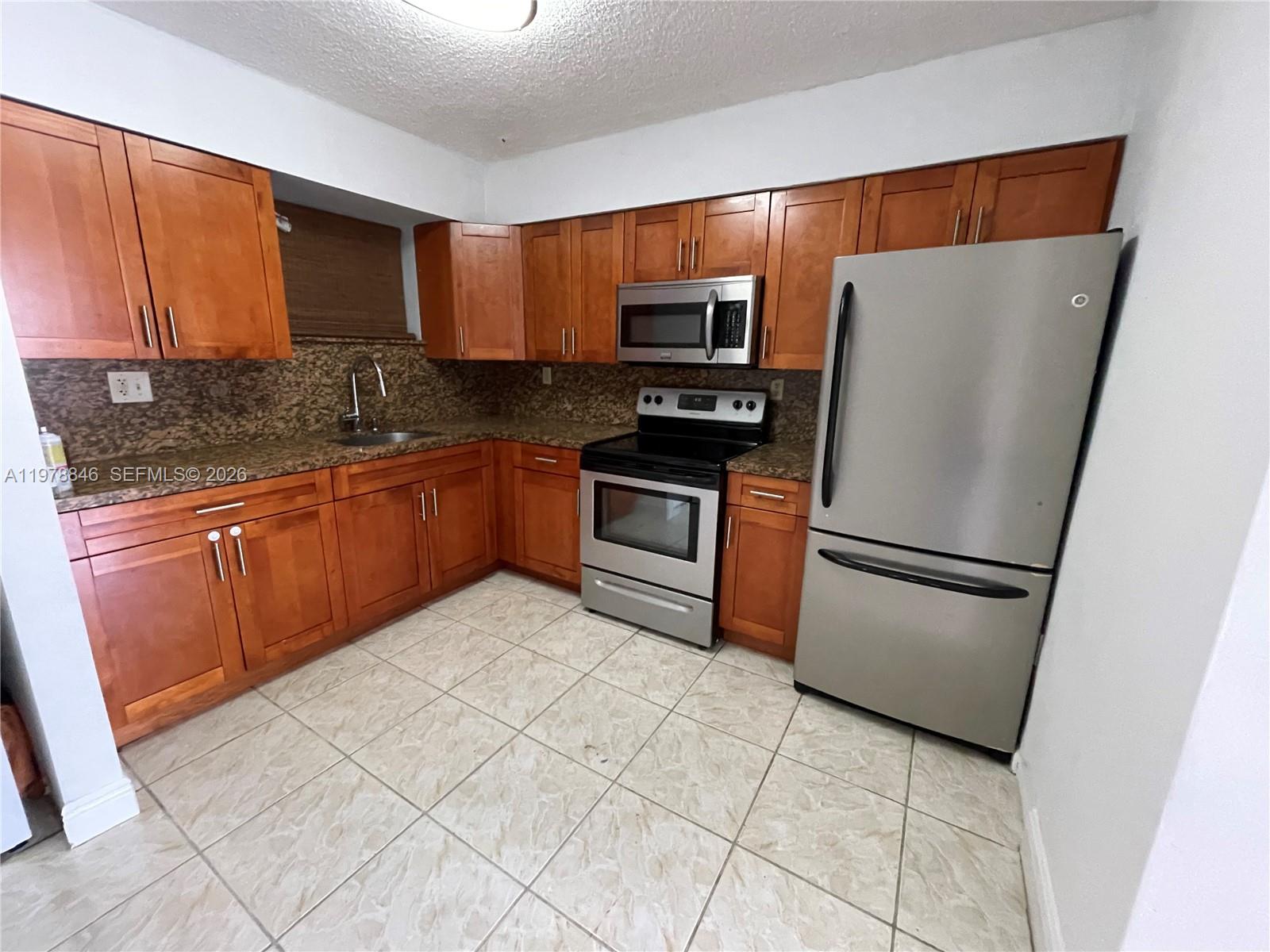 GROVE GARDENS CONDO - Residential