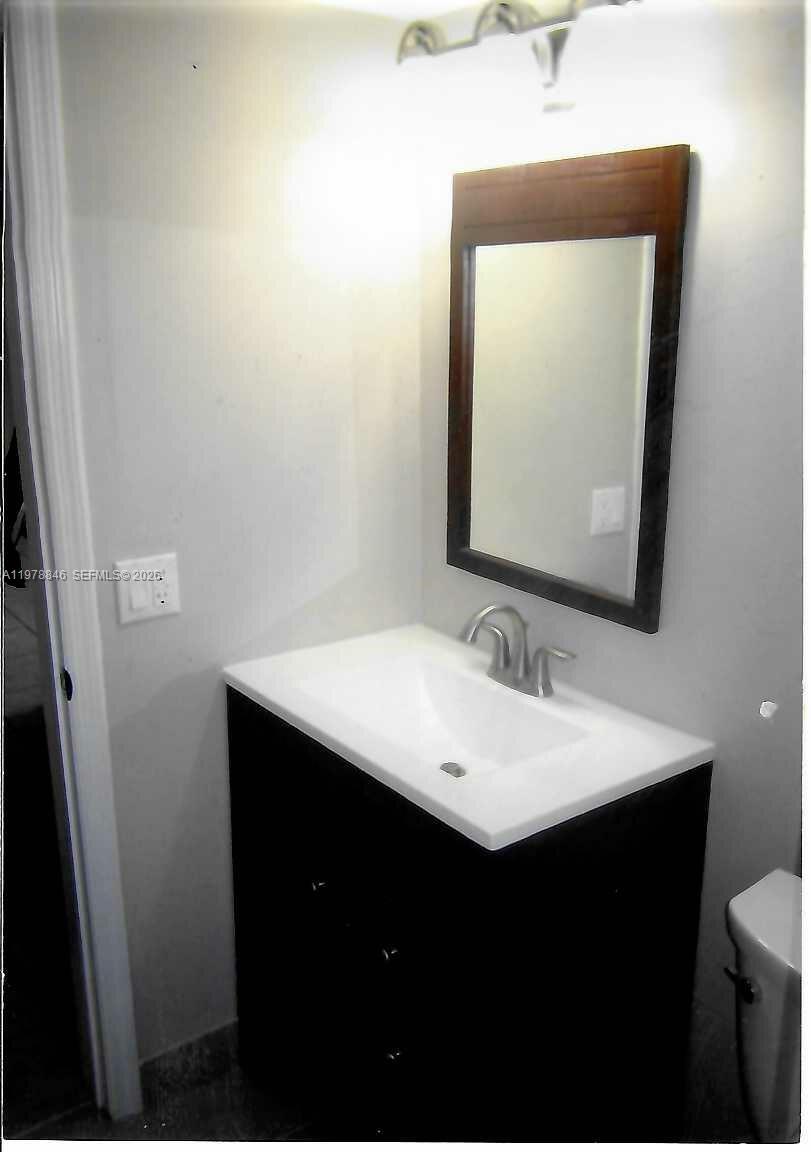 GROVE GARDENS CONDO - Residential