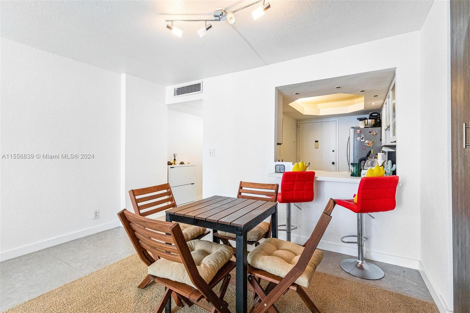 PARKER TOWER CONDO - Residential Lease
