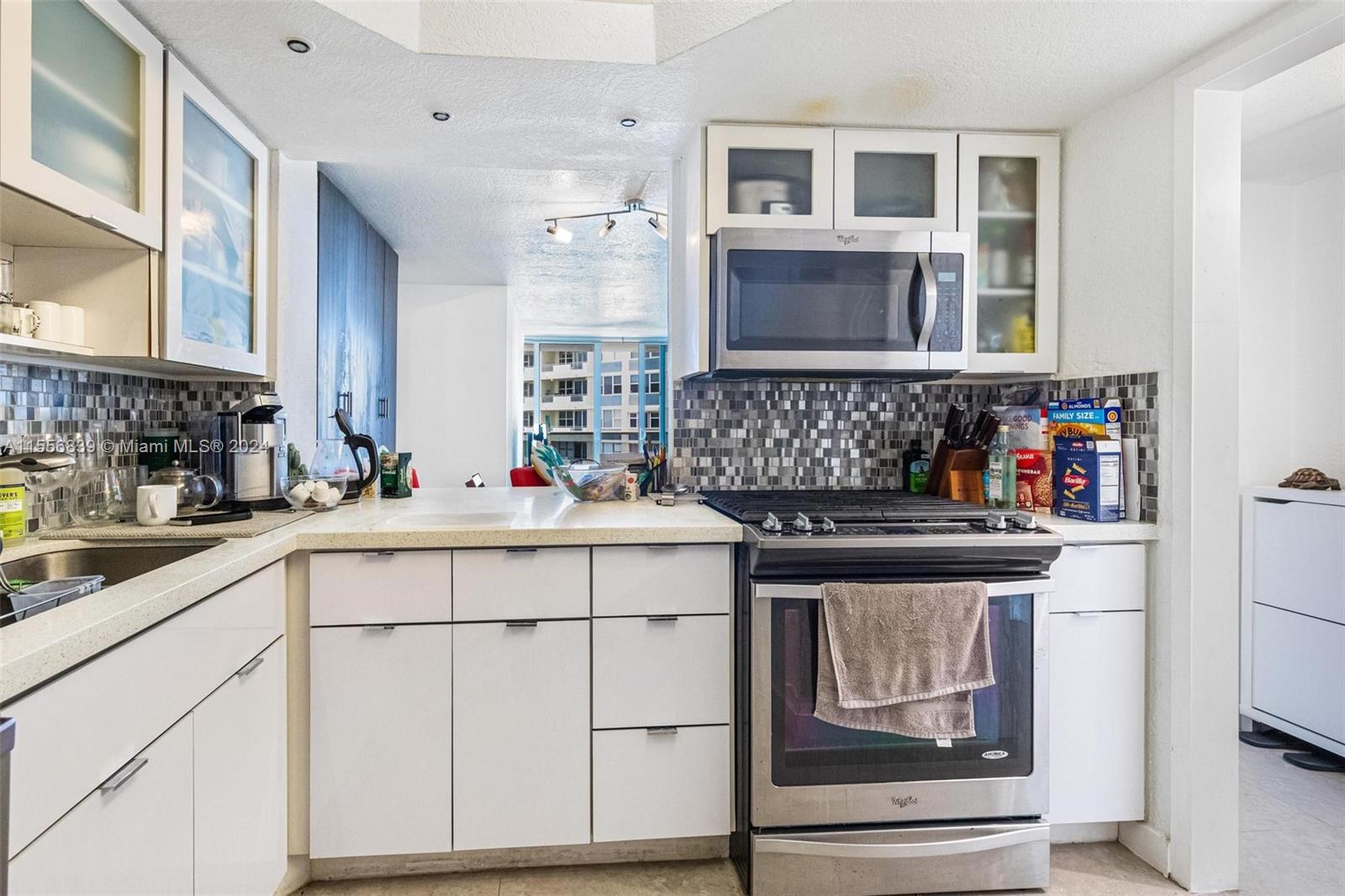 PARKER TOWER CONDO - Residential Lease