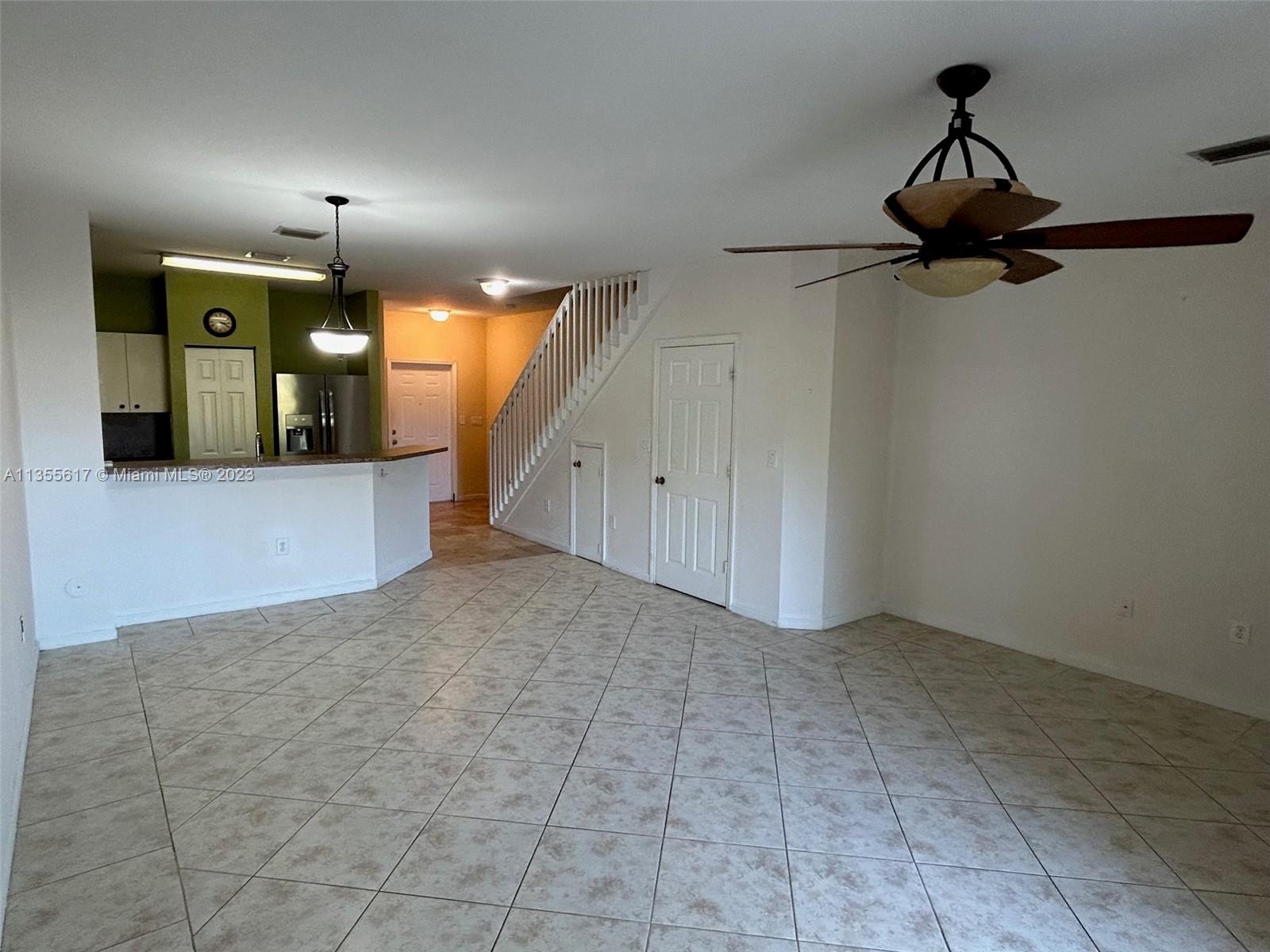 Photo 6 of 18 of 8210 Santa Monica Ave 8210 townhome