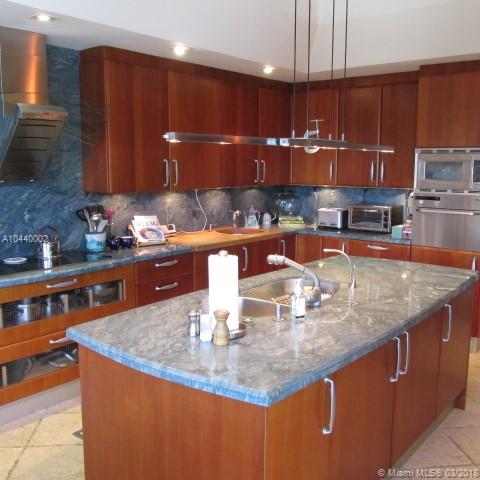 Sunrise Harbour - Residential