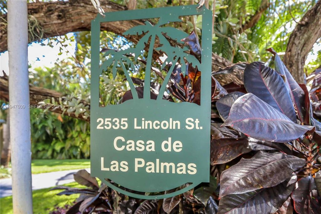 Photo of 2535 Lincoln St, Hollywood, FL 33020 (MLS # A11947609)