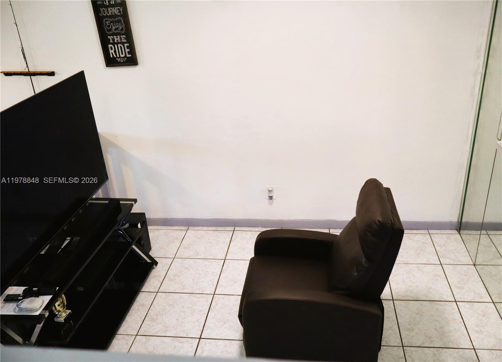 ALPINE LAKES - Residential