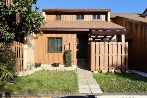 4224 SW 87th Ter Cooper City FL 33328