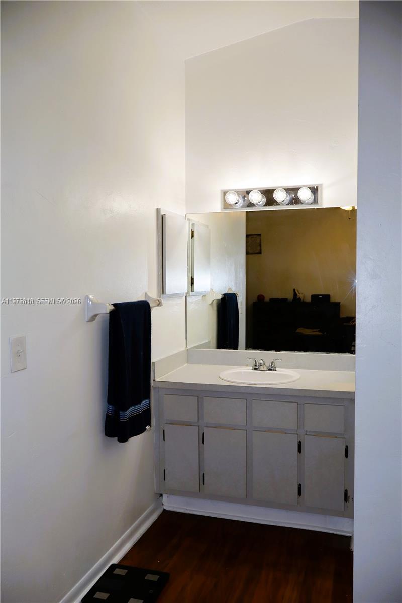 ALPINE LAKES - Residential