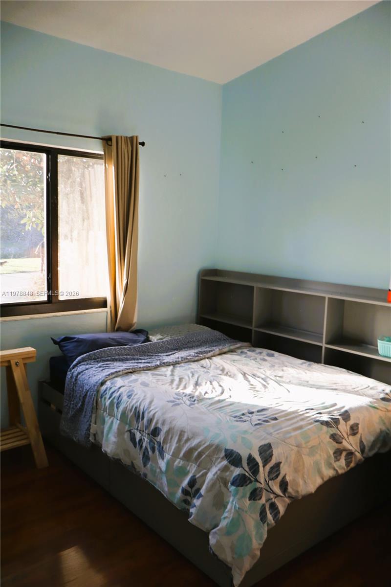 ALPINE LAKES - Residential