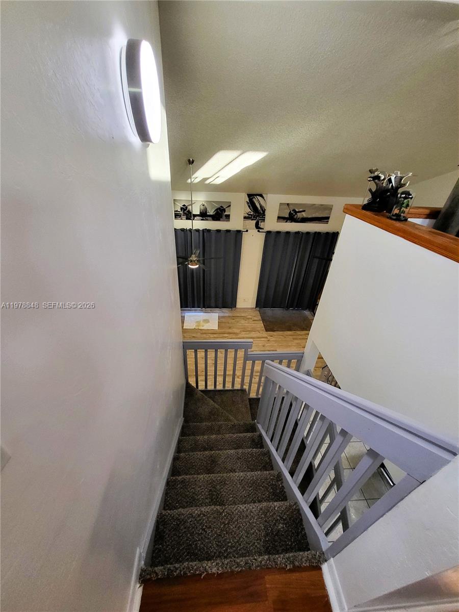 ALPINE LAKES - Residential