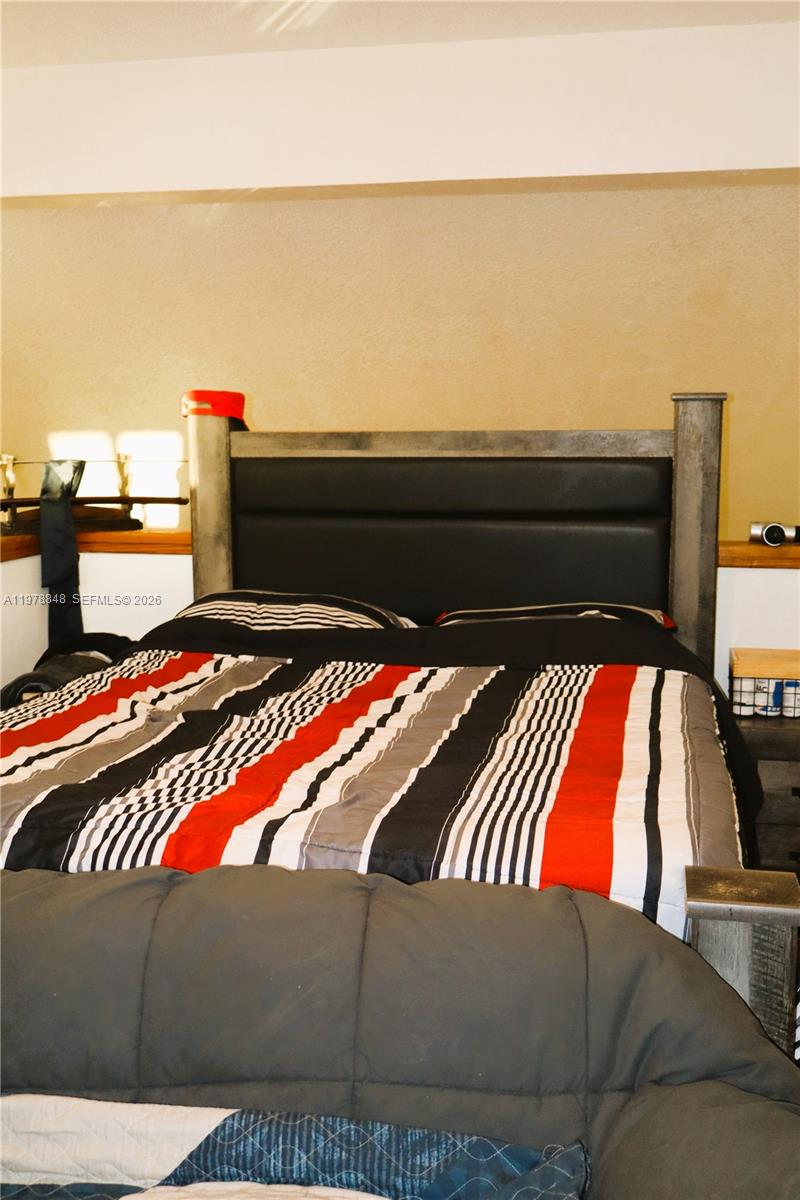 ALPINE LAKES - Residential