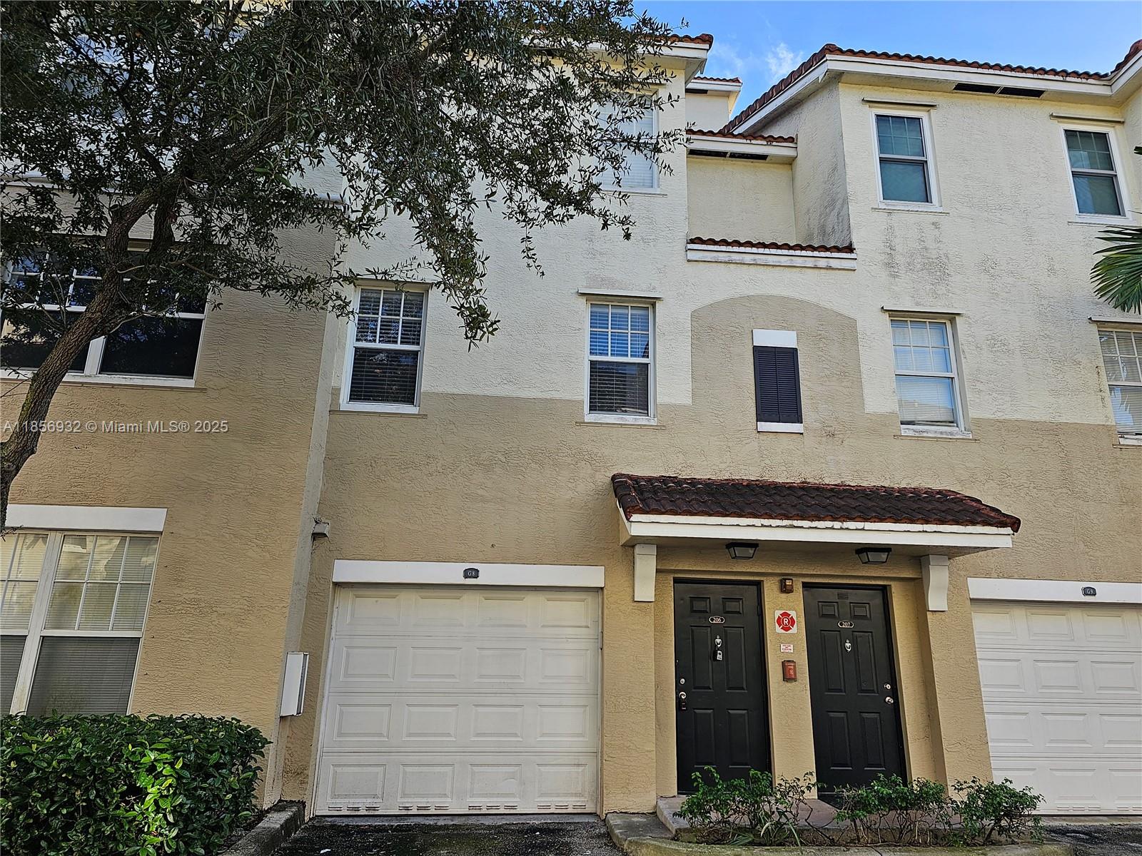 Great three bedroom two bathroom apartment in Poinciana Place at Coral Springs, offering wood laminate flooring a very spacious living/dining area with the open space concept, nice kitchen with granite countertops, stainless steel appliances and lots of cabinetry, large laundry room with full size washer and dryer and lots of storage space. Large master bedroom with walk-in closet. The property offers and ATTACHED GARAGE. Enjoy the community clubhouse, pool, hot tub and fitness center, also picnic table with two grills. BASIC CABLE, WI-FI AND WATER AND SEWER ARE INCLUDED IN THE RENT.