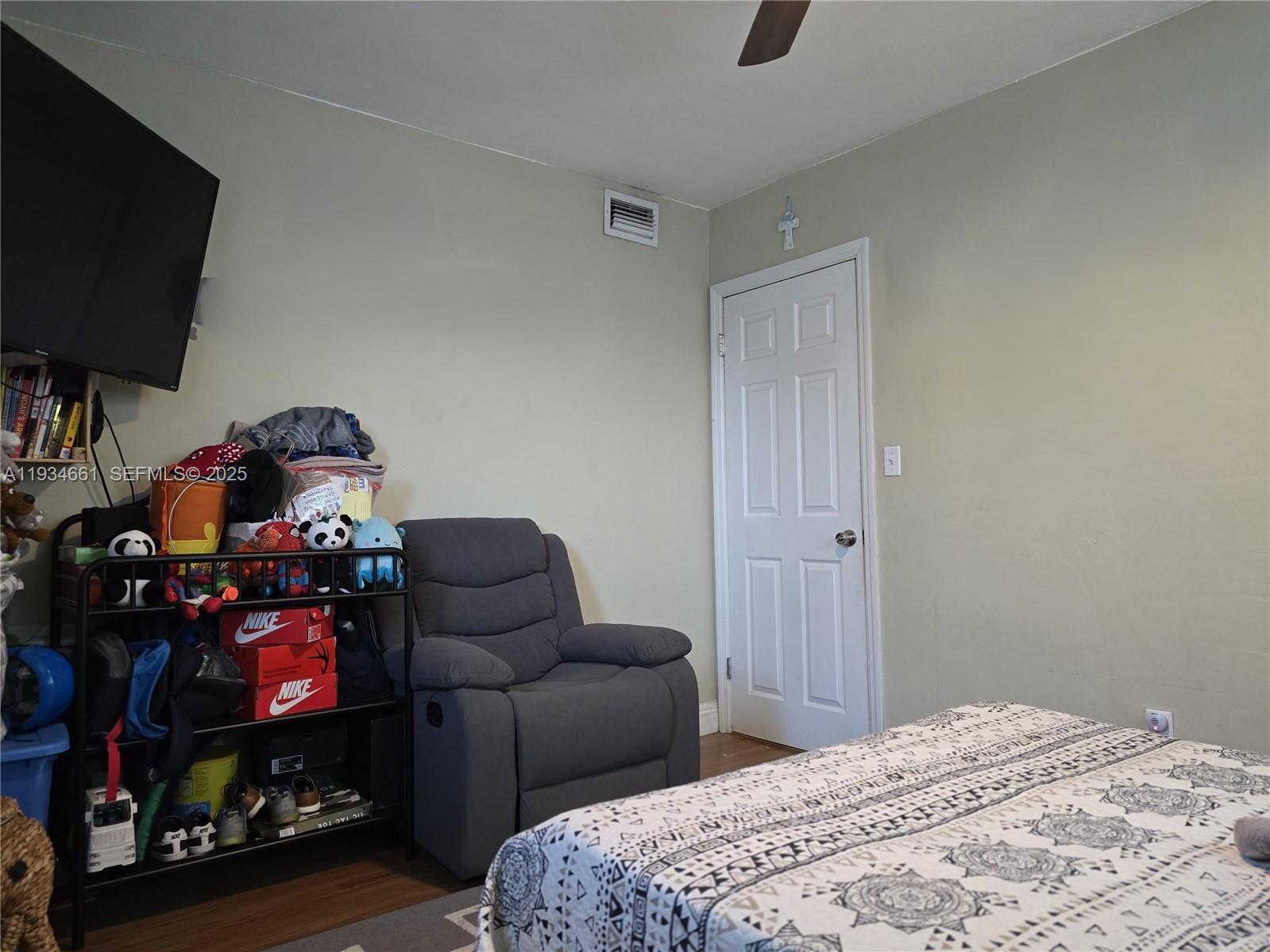 SOUTH BROWARD RANCHES NO - Residential