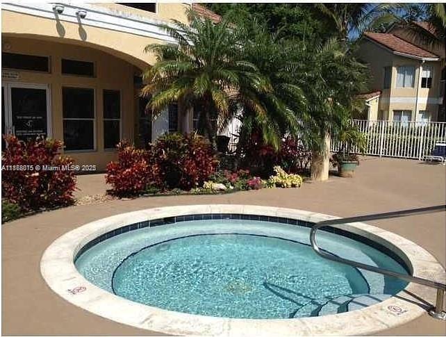 SAILBOAT POINTE CONDO - Residential