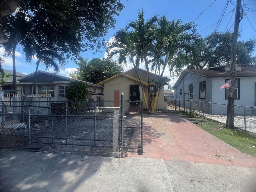 Unique opportunity in the heart of vibrant Little Havana. This single-family home offers outstanding investment potential, perfect for those looking to investment  and maximize value in one of Miami’s most sought-after neighborhoods. Its prime location, surrounded by culture, art, restaurants, and just minutes from Downtown and Brickell, makes it an exclusive opportunity for both living and investing.