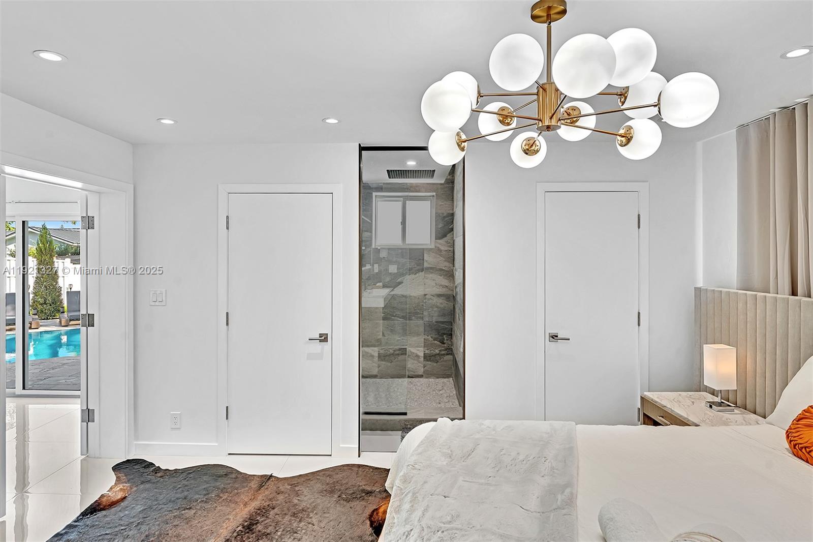 HOLLYWOOD HILLS AMEN PLAT - Residential