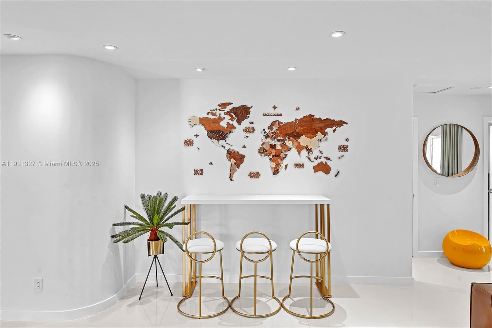 HOLLYWOOD HILLS AMEN PLAT - Residential