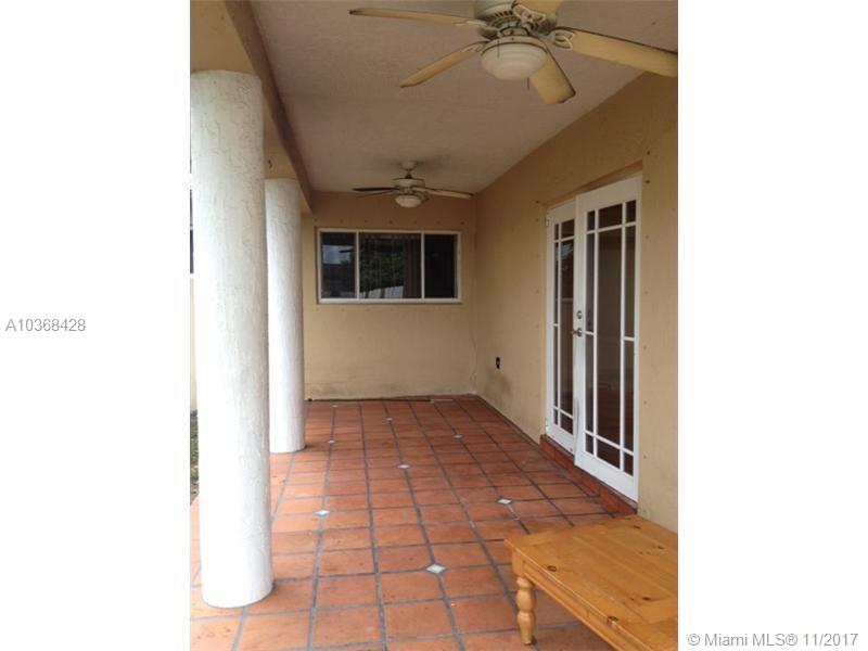 HIALEAH ESTATES - Residential Lease