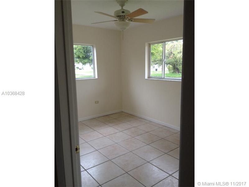 HIALEAH ESTATES - Residential Lease
