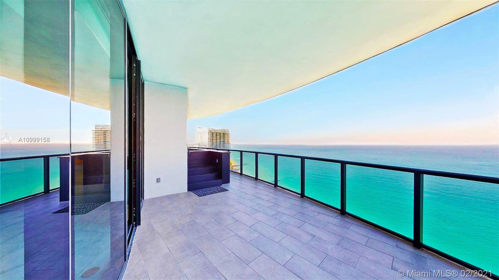 18555 COLLINS AVENUE COND - Residential