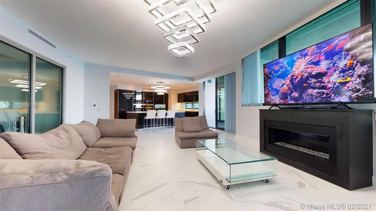 18555 COLLINS AVENUE COND - Residential