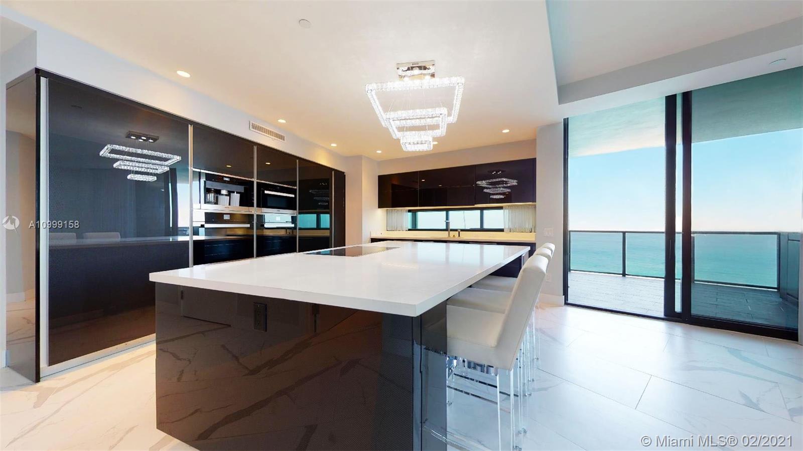 18555 COLLINS AVENUE COND - Residential