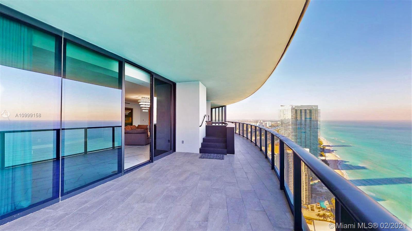 18555 COLLINS AVENUE COND - Residential