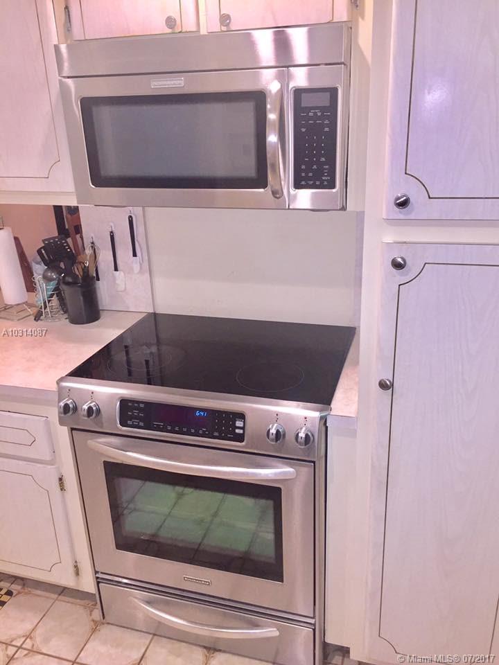 DANIANS NORTH CONDO - Residential Lease