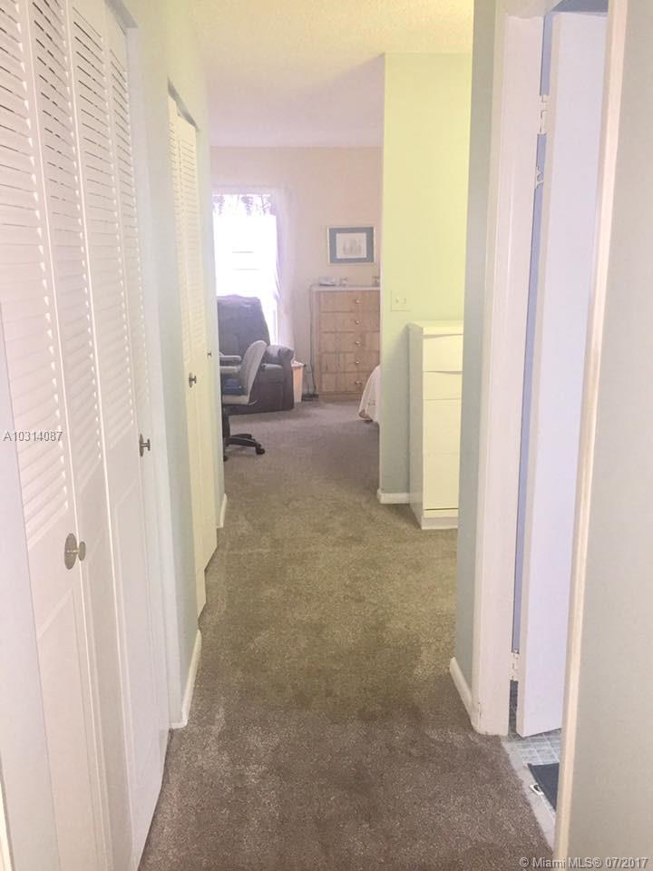 DANIANS NORTH CONDO - Residential Lease